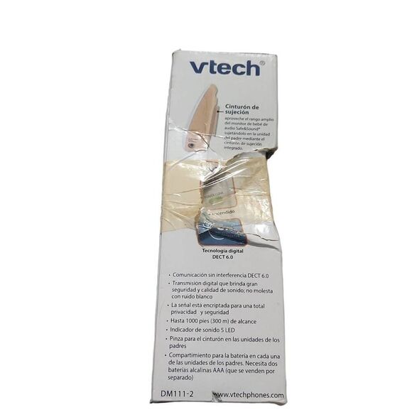 VTech Safe & Sound Digital Audio Baby Monitor w/ Two Parent Units - Picture 3 of 6